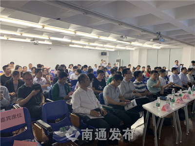 中創(chuàng)區(qū)“攬才大巴”開進(jìn)滬浙高校,279個高薪崗位虛位以待