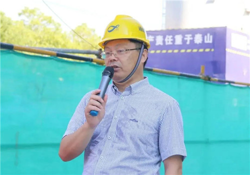 封頂！紫瑯人才公寓北西地塊建設(shè)取得新進(jìn)展